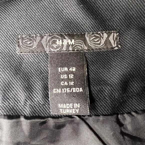 H&M Women's Pleated Skirt Size 12 - Picture 3 of 4